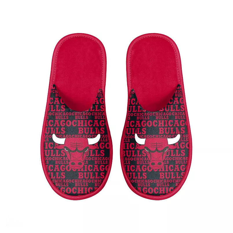FOCO Chicago Bulls Scuff Logo Slide Slippers (Men's L 11-12)