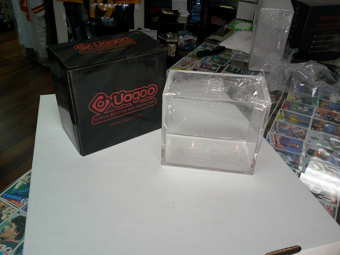 Uagoo Acrylic Case - Booster Box Pokemon. English.