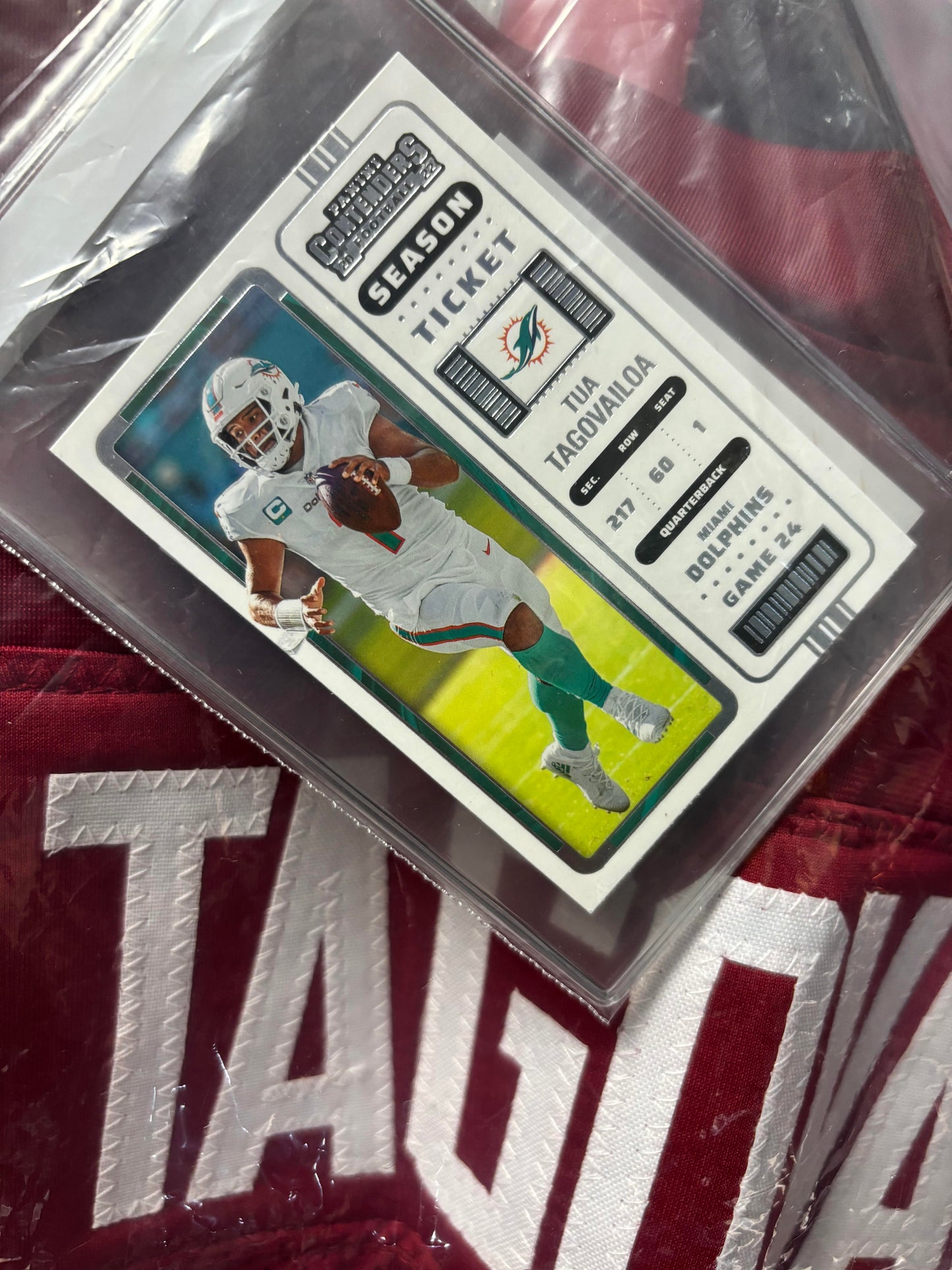 Tua Tagovailoa Autographed Alabama Crimson Tide Jersey. Beckett COA!