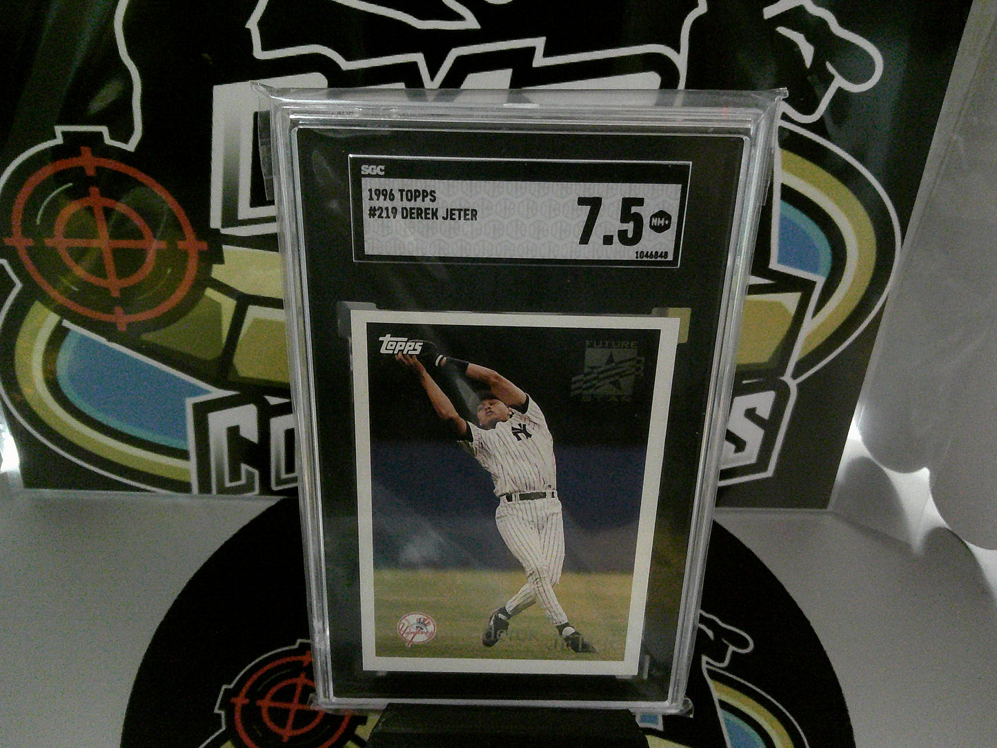 1996 Topps Derek Jeter # 219 - EGC 9 Mint Elite