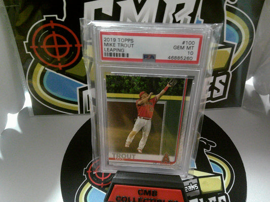 2019 TOPPS Mike Trout Leaping. #100 - PSA 10