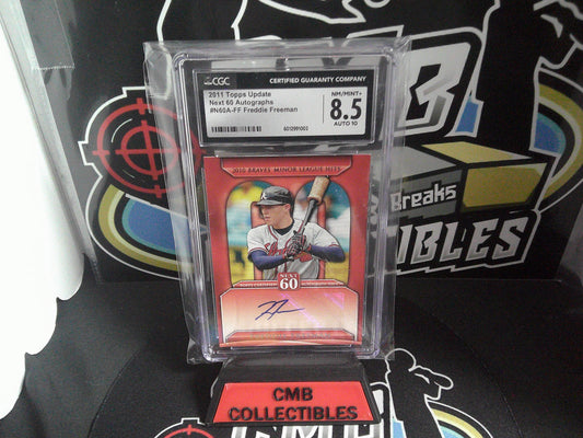 2011 Topps Update - Freeman Auto Rookie - NM/MINT+ 8.5/ AUTO 10.