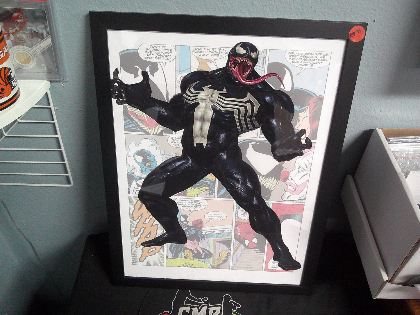 Framed Canvas - Marvel - Venom - 12x16