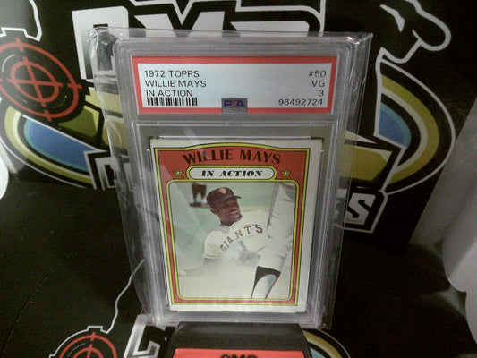 1972 TOPPS WILLIE MAYS IN ACTION. PSA 3
