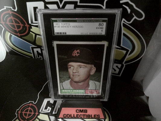 1961 TOPPS #106 WHITEY HERZOG. SGC 6
