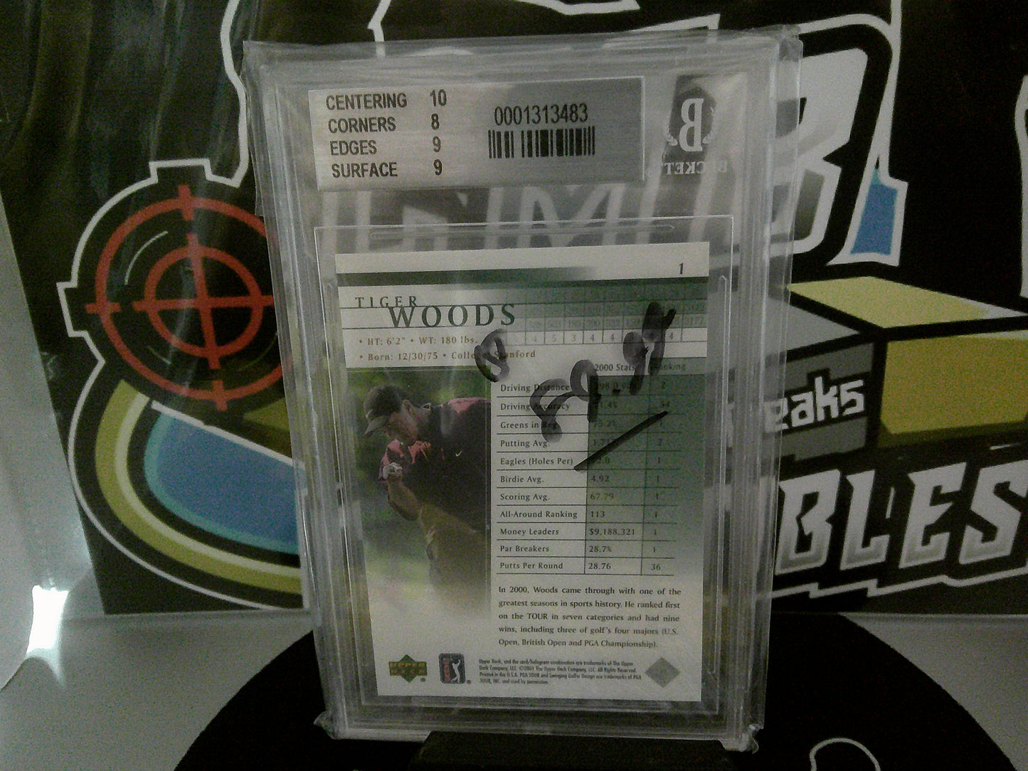 2001 Upper Deck #1 Tiger Woods - Beckett 8.5 NM-MT+
