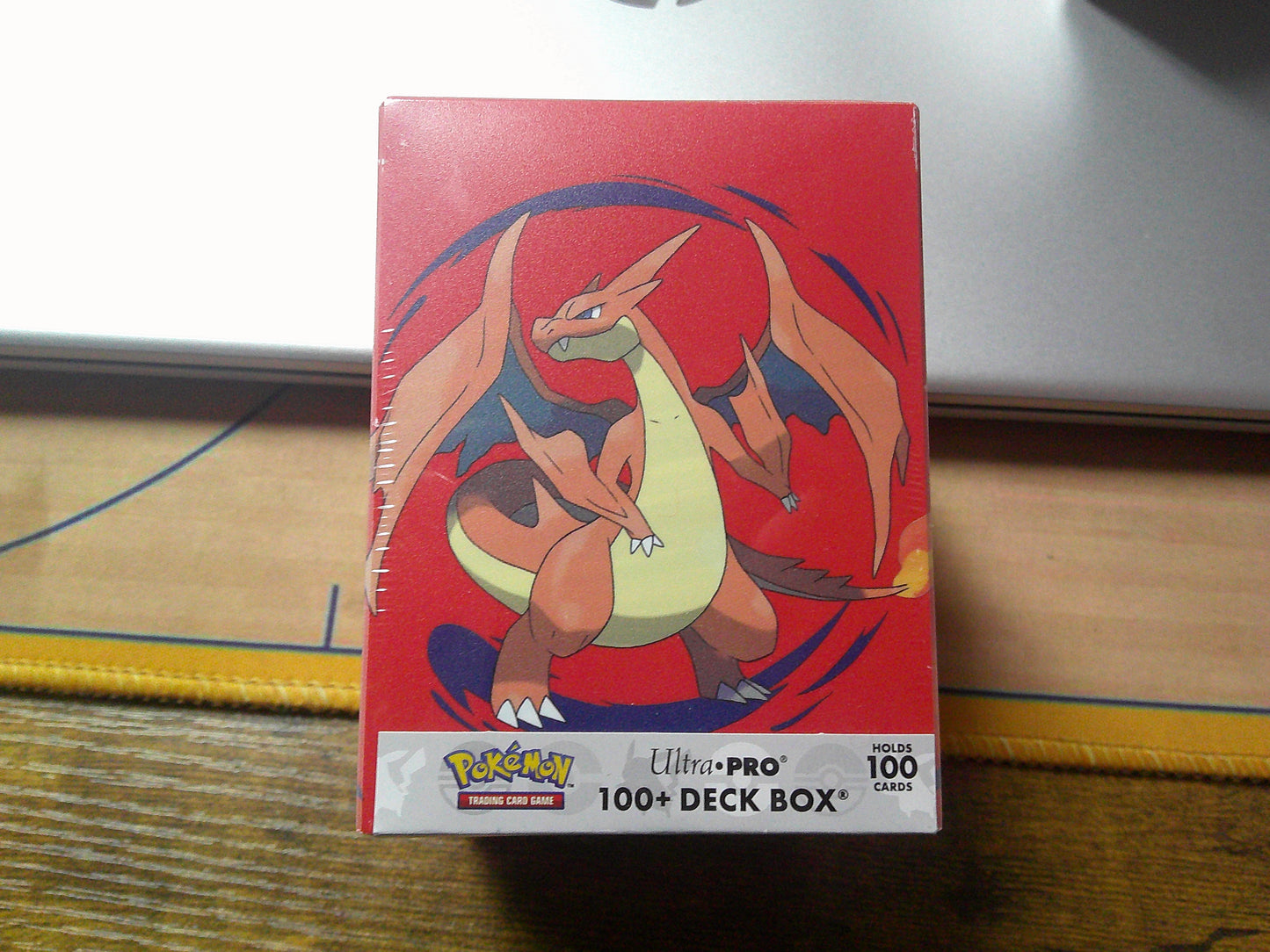 Pokemon - Ultra Pro 100+ Deck Box - Mega Charizard Y