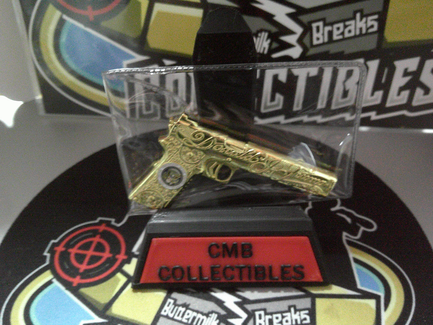 AFL Challenge Coin - MINI GOLD DONALD TRUMP PISTOL