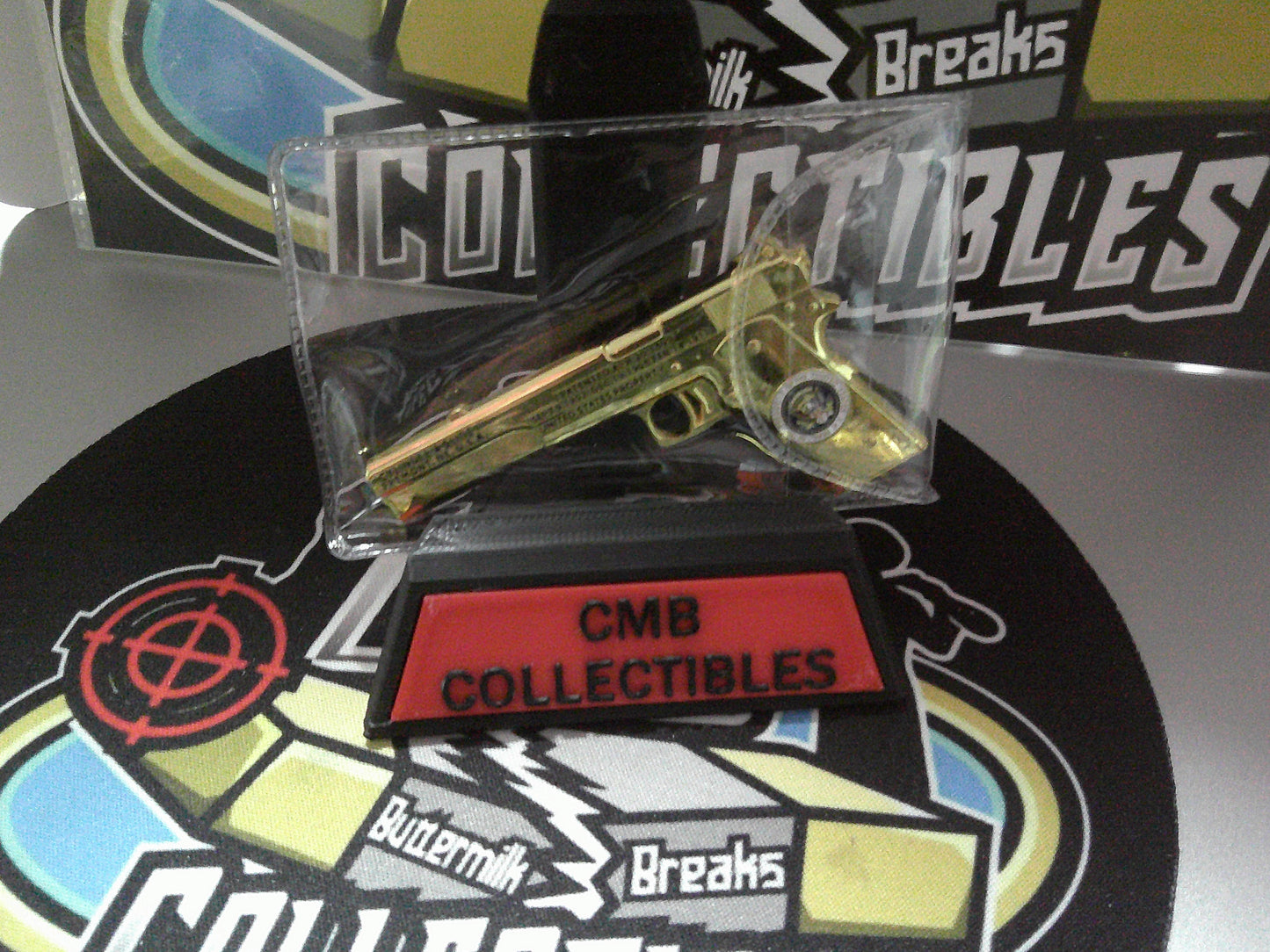 AFL Challenge Coin - MINI GOLD DONALD TRUMP PISTOL