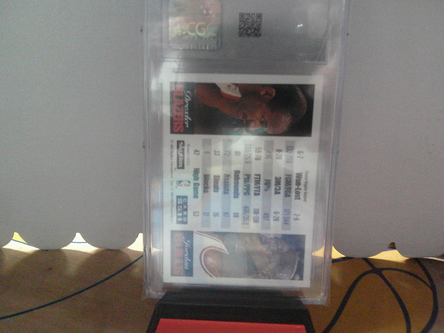 1993-94 SKYBOX PREMIUM DREXLER VS. JORDAN CGC 9