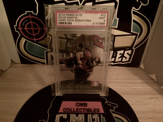 2012 Panini Elite Doug Martin Hard Hats Signatures #10 38/49 PSA 10