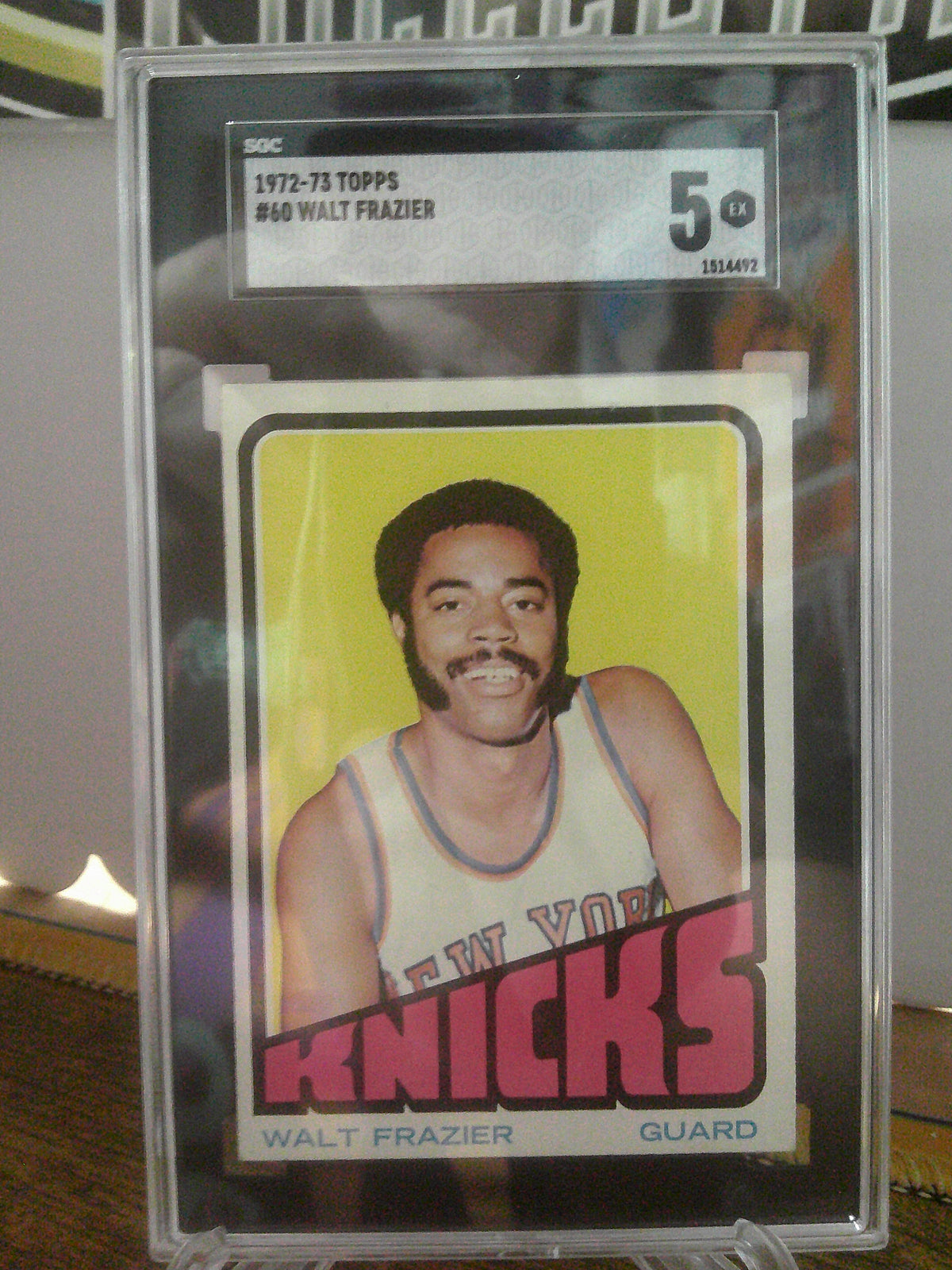 1972-73 TOPPS WALT FRAZIER SGC 5
