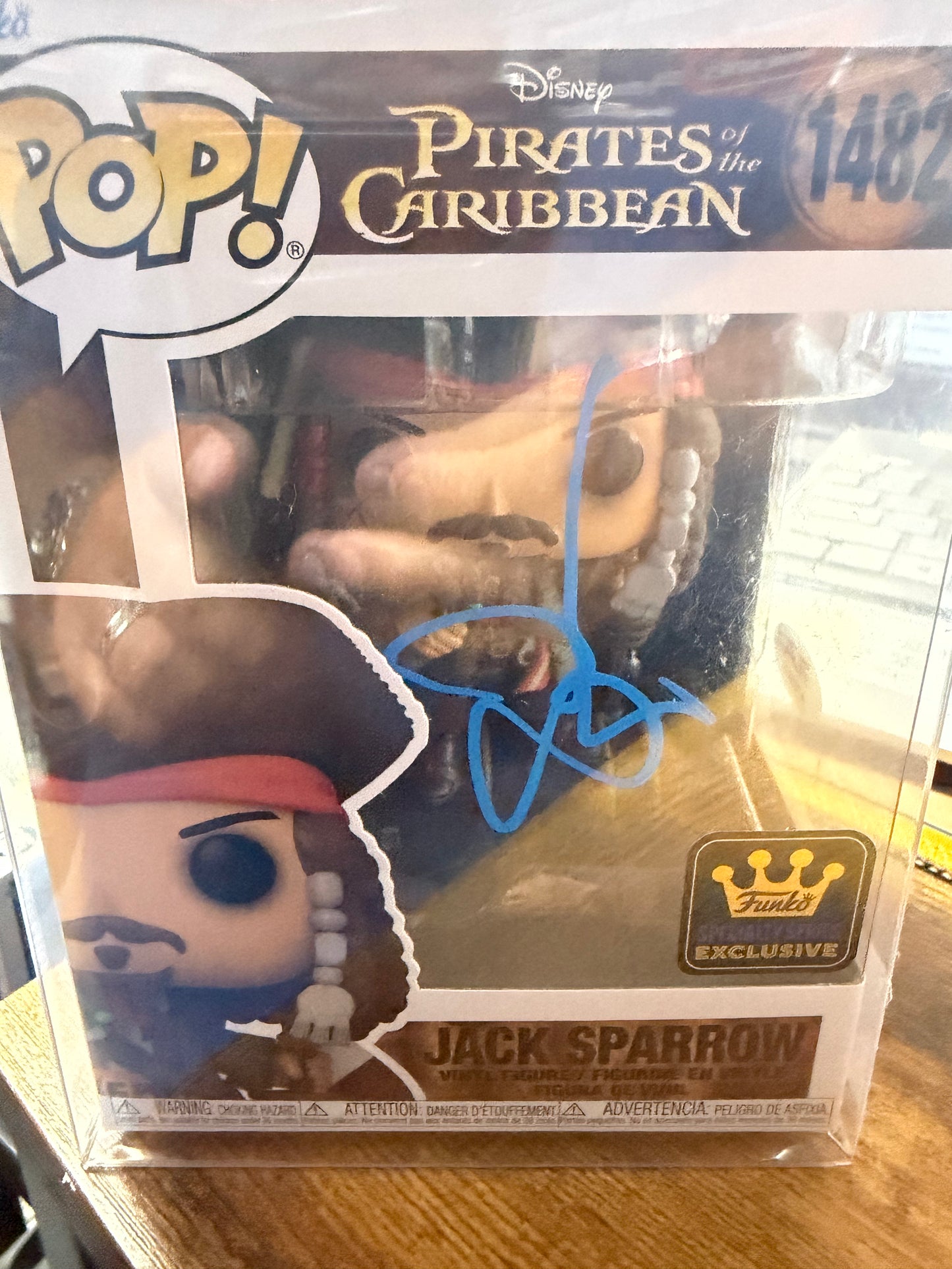 Funko Pop Jack Sparrow #1482 Pirates of the Carribbean AUTOGRAPHED by Johnny Depp. PSA.
