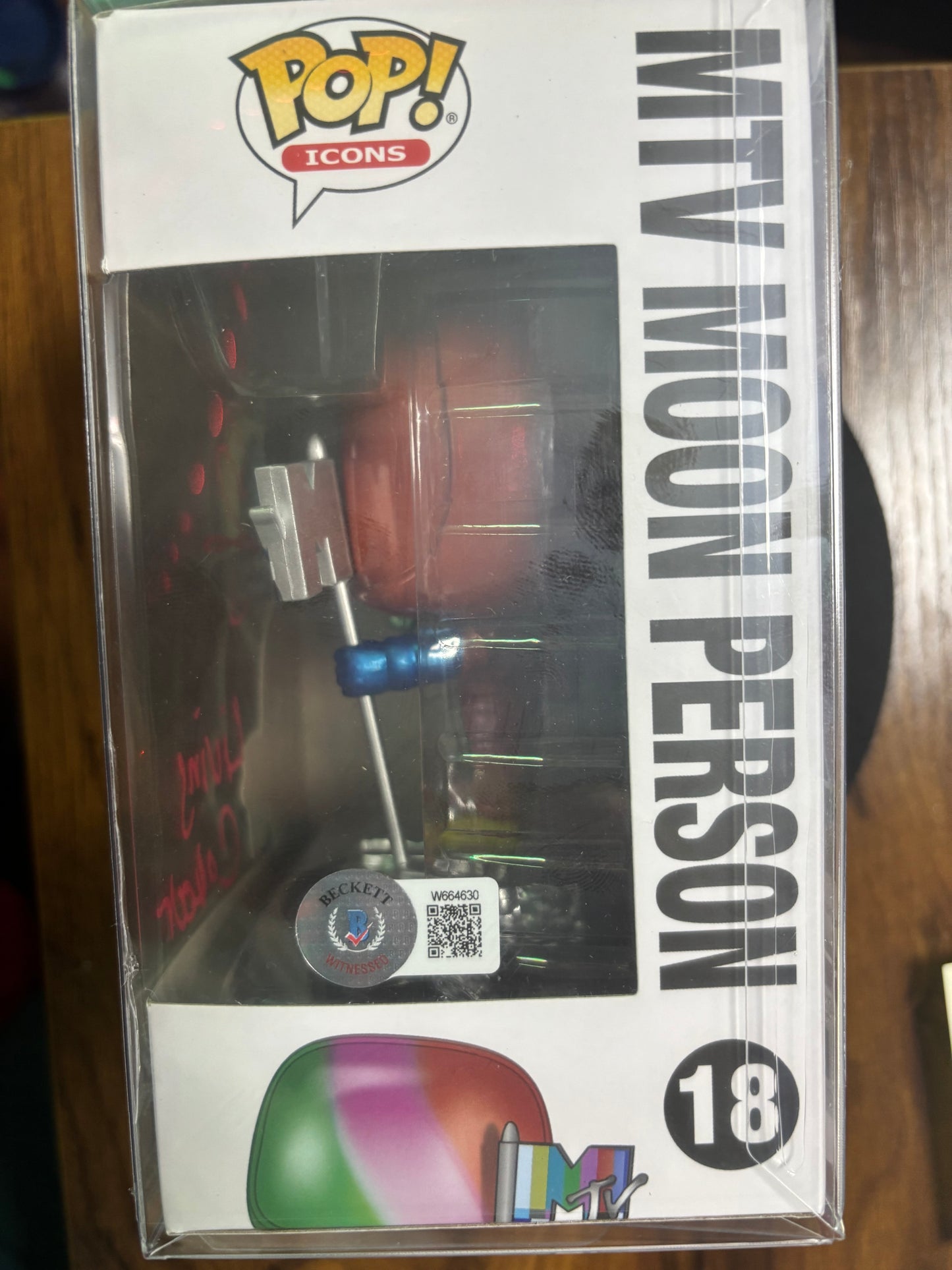 MTV Moon Person Funko Pop #18 Living Colour Corey Glover Autograph! Beckett COA!