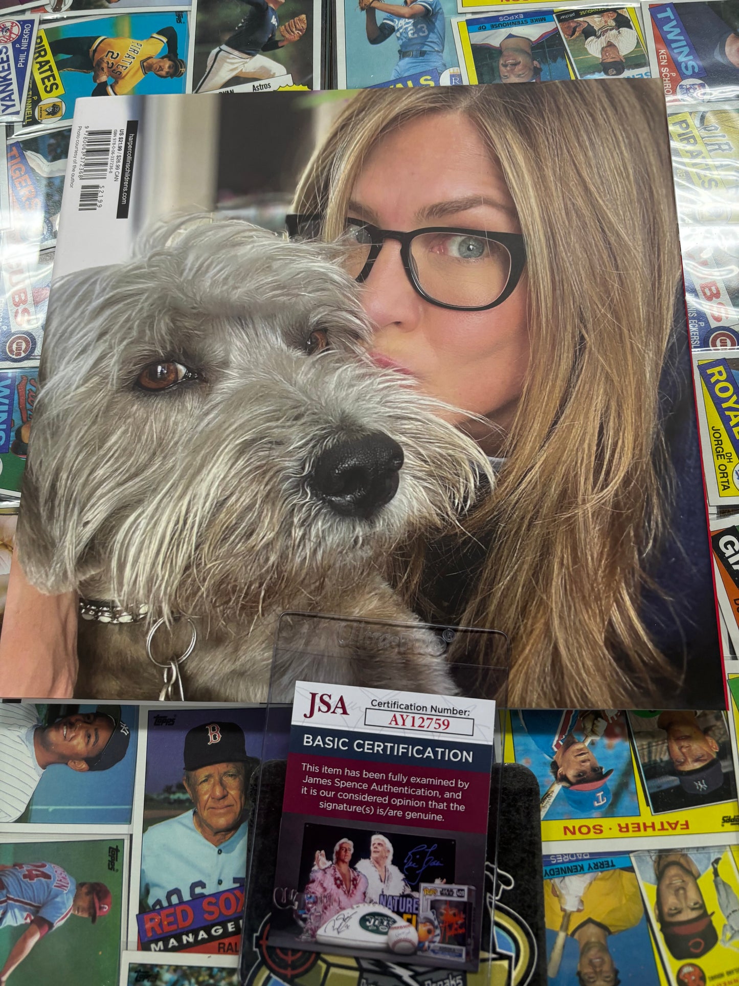 Jennifer Anniston Clydeo Takes a Bite Out of Life Book. New. Autographed and JSA COA!