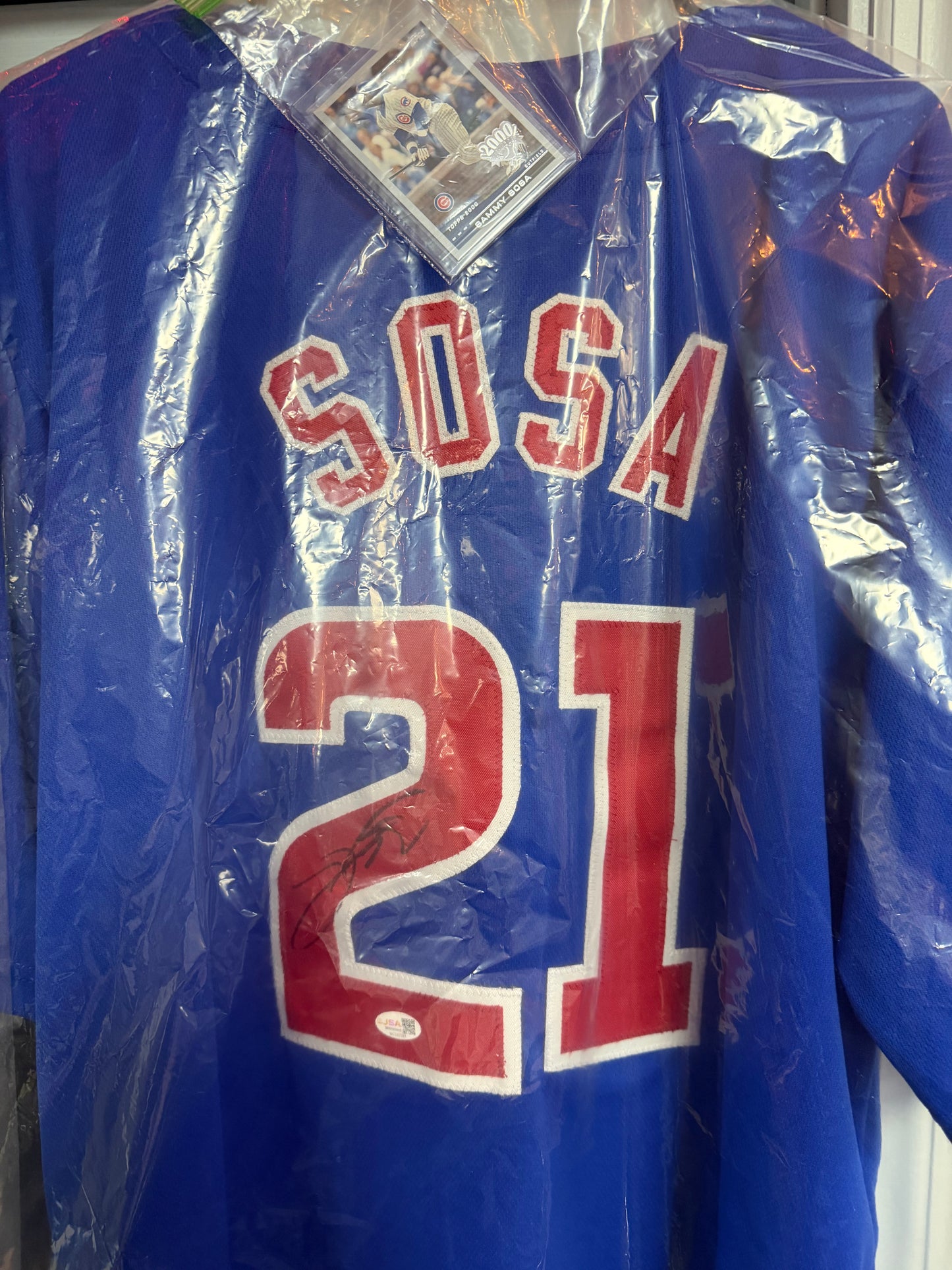 Sammy Sosa Chicago Cubs Autographed Jersey JSA COA!
