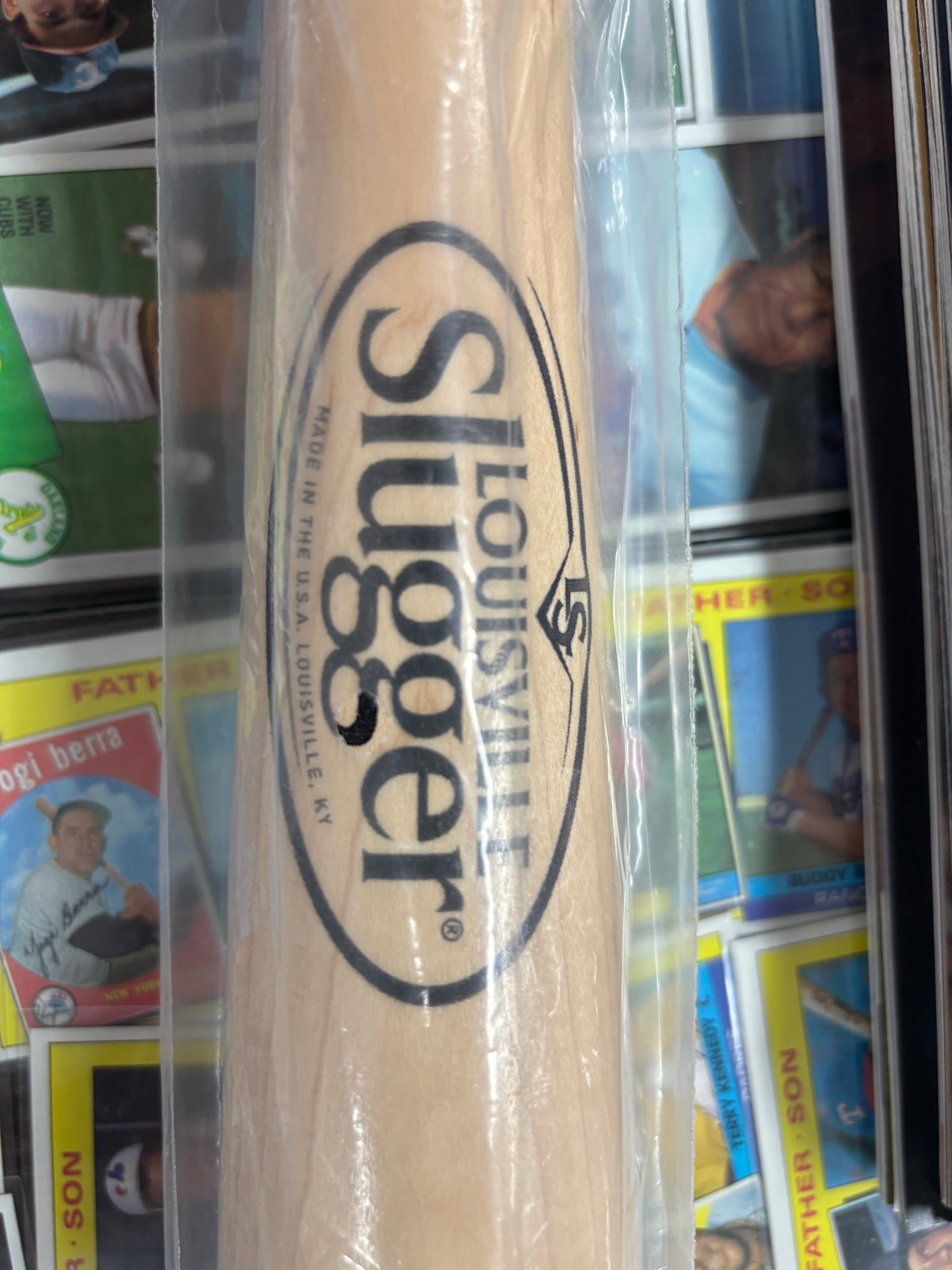 Pete Rose Autographed and Inscribed "Hit King" Louisville Slugger Bat. JSA COA!