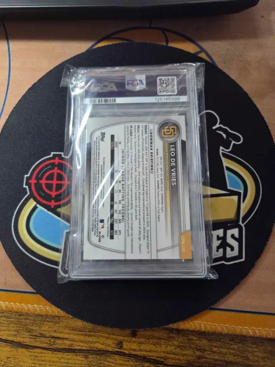 2025 Bowman Leo De Vries PSA AUTO 10