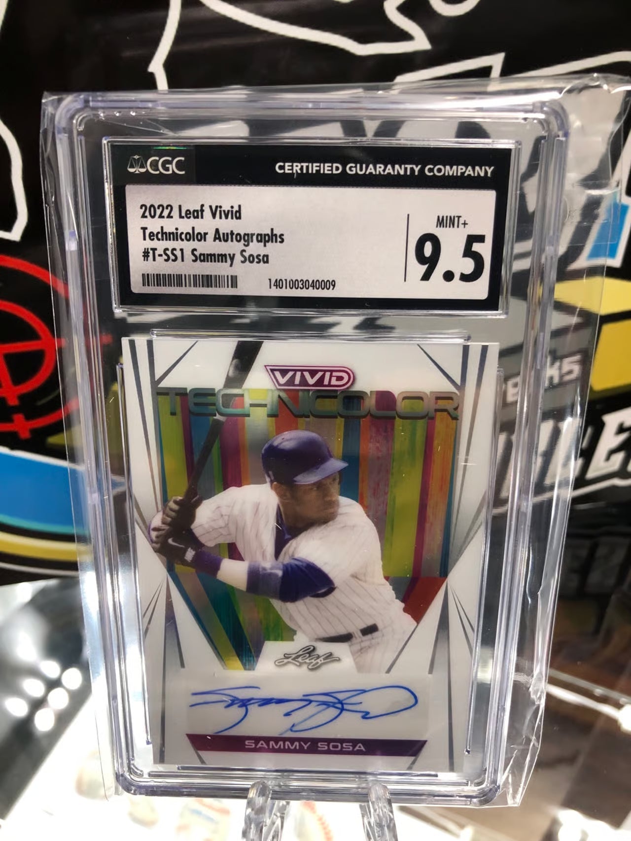 2022 Leaf Vivid Technicolor Autographs Sammy Sosa. Graded 9.5/9! Lim.