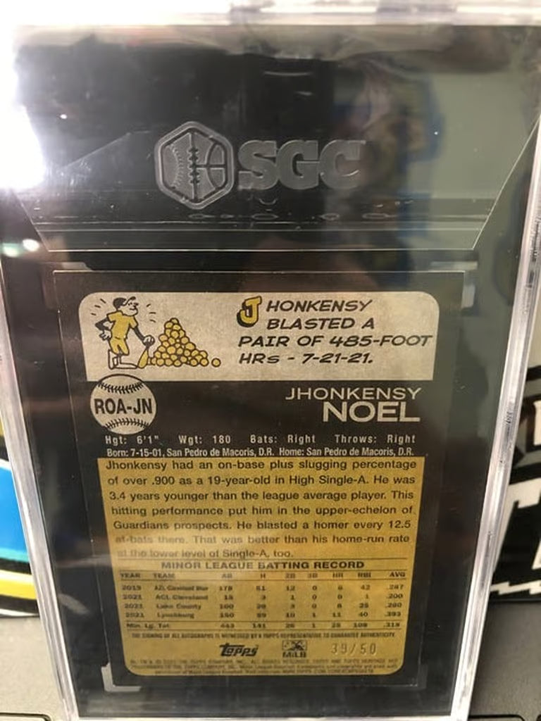 2022 Topps Heritage Minors Jhonkensy Noel Auto Limited 39/50 Graded 10/9!