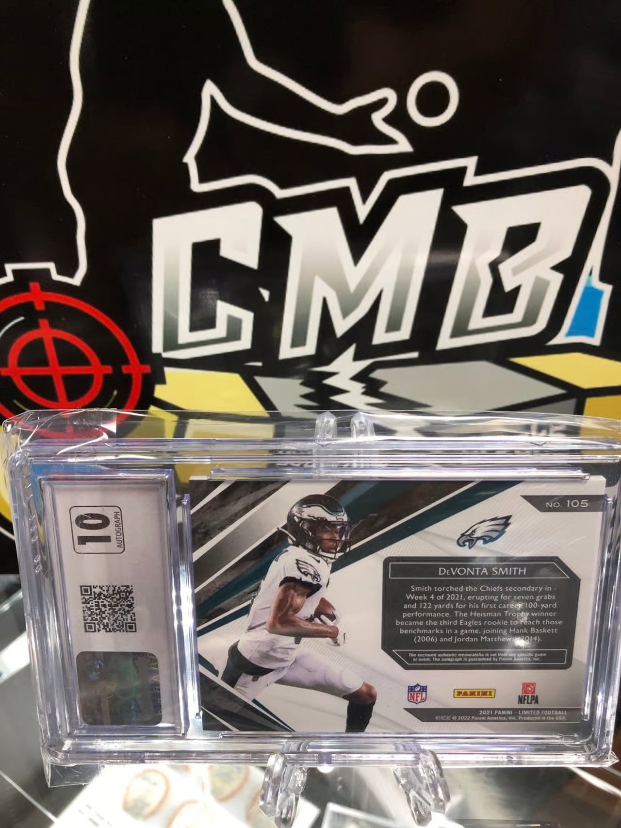 2021 Panini Limited DeVonta Smith RC Patch Auto graded 10/9! 57/99!