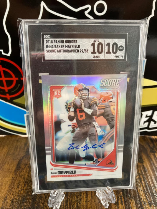 2018 Panini Honors Baker Mayfield Auto Score #445 RC 29/35 SGC PERFECT! 10/10!