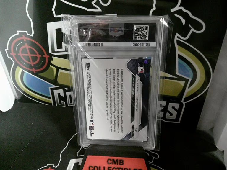 2025 TOPPS NOW RALEIGH/MANTLE. #719 - PSA 10.