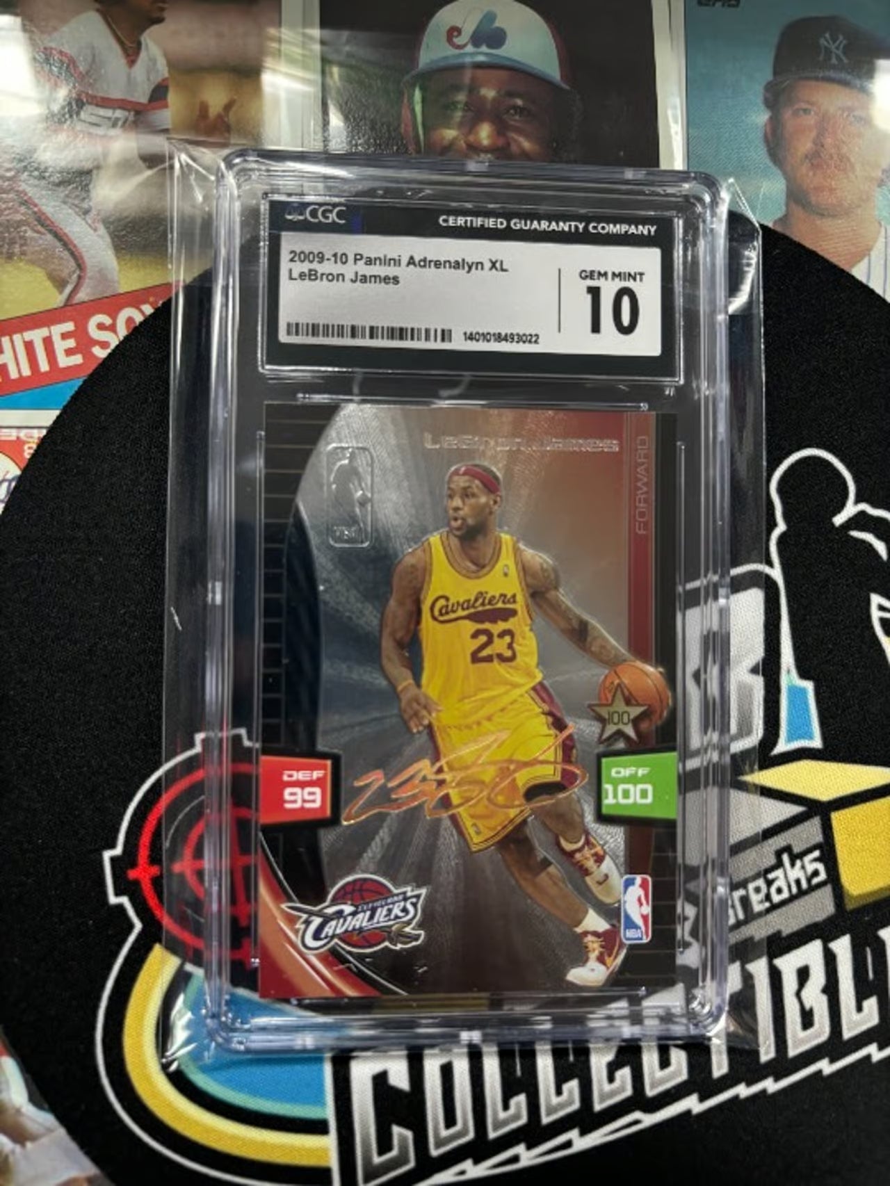 2009-10 Lebron James Panini Adrenalyn XL Graded GEM MINT 10!