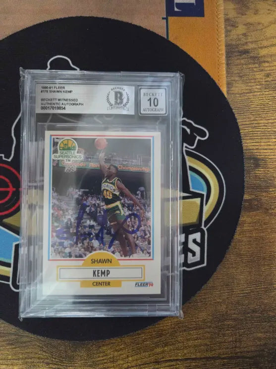 1990 Fleer Autograph Shawn Kemp Beckett 10
